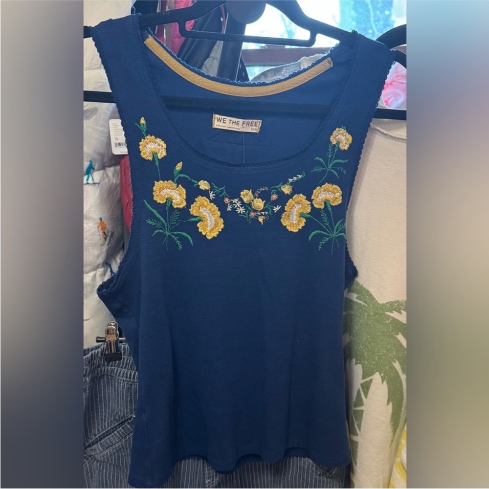 Free People NWT Embroidered Scoop Neck Tank Top - Navy - Picture 6 of 7